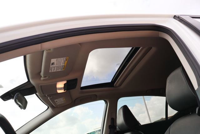 Used 2024 Nissan Altima 2.5 SR w/ SR Premium Package image 15