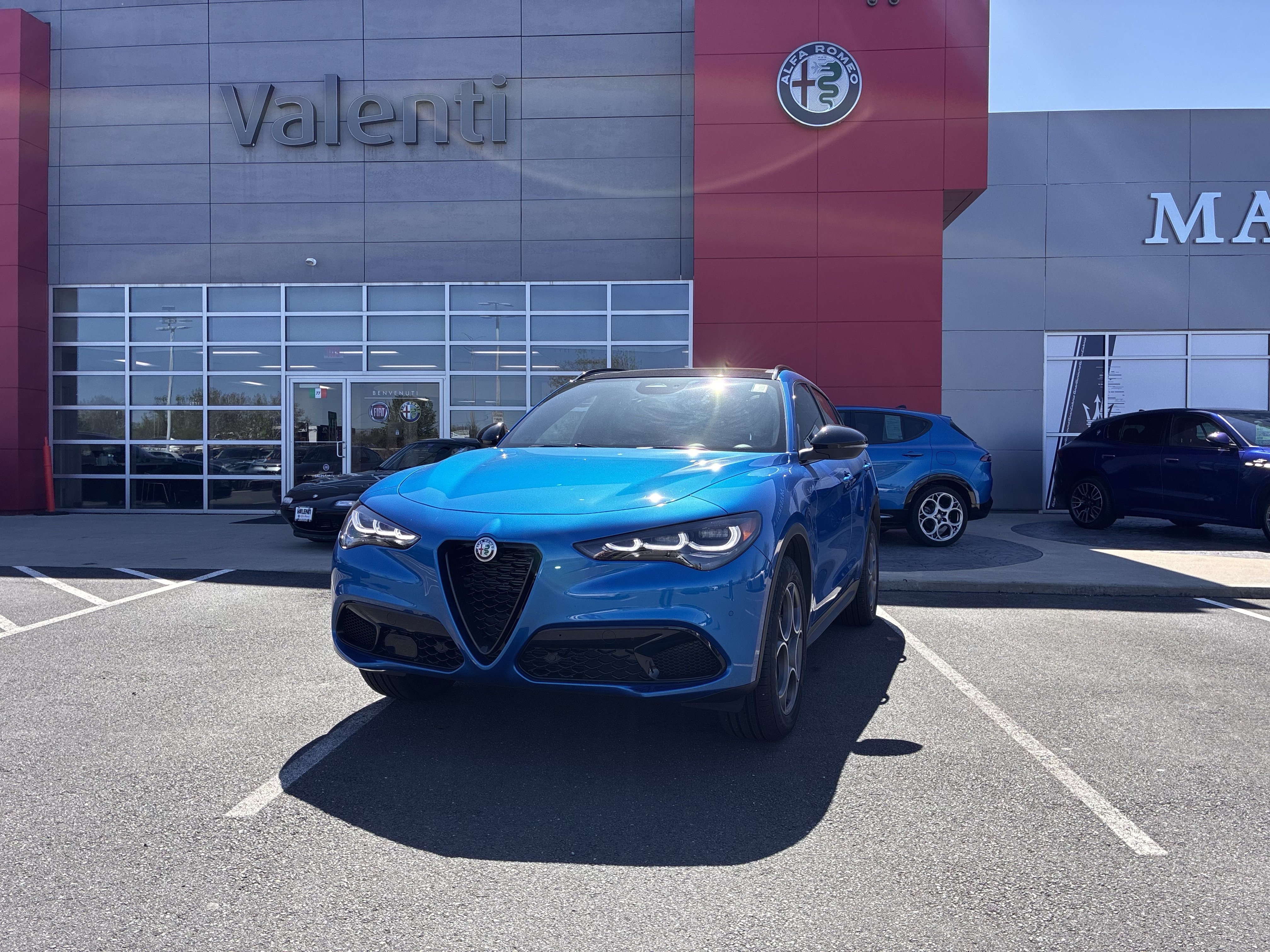 New 2025 Alfa Romeo Stelvio Sprint w/ Convenience Package AWD/4WD image 1