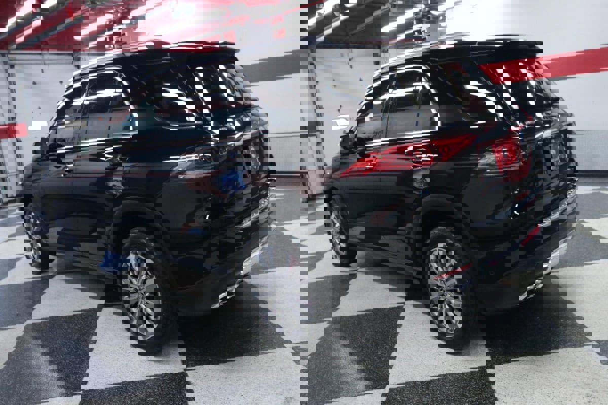 Used 2022 Mercedes-Benz GLE 350 image 6