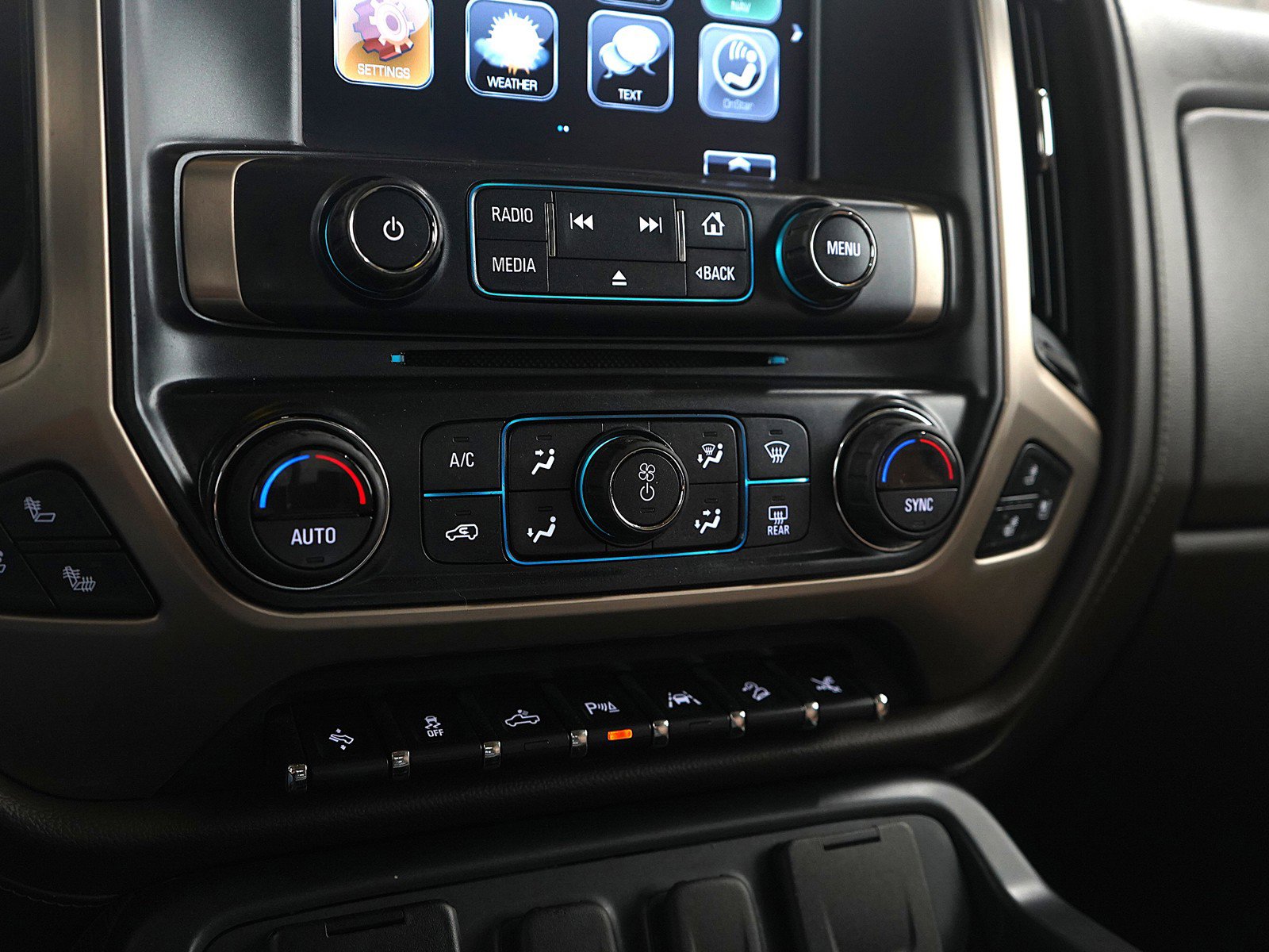 Used 2017 GMC Sierra 1500 Denali w/ Denali Ultimate Package image 21