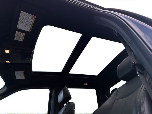 Used 2022 Ford F350 Lariat w/ Lariat Ultimate Package image 23