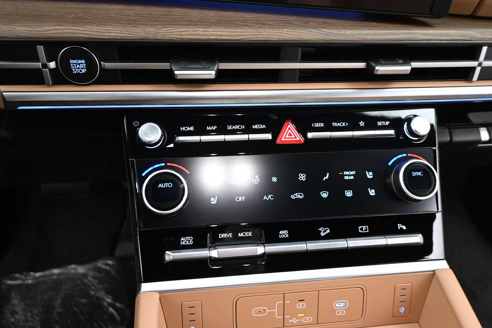 New 2027 Hyundai Santa Fe Limited AWD/4WD image 21