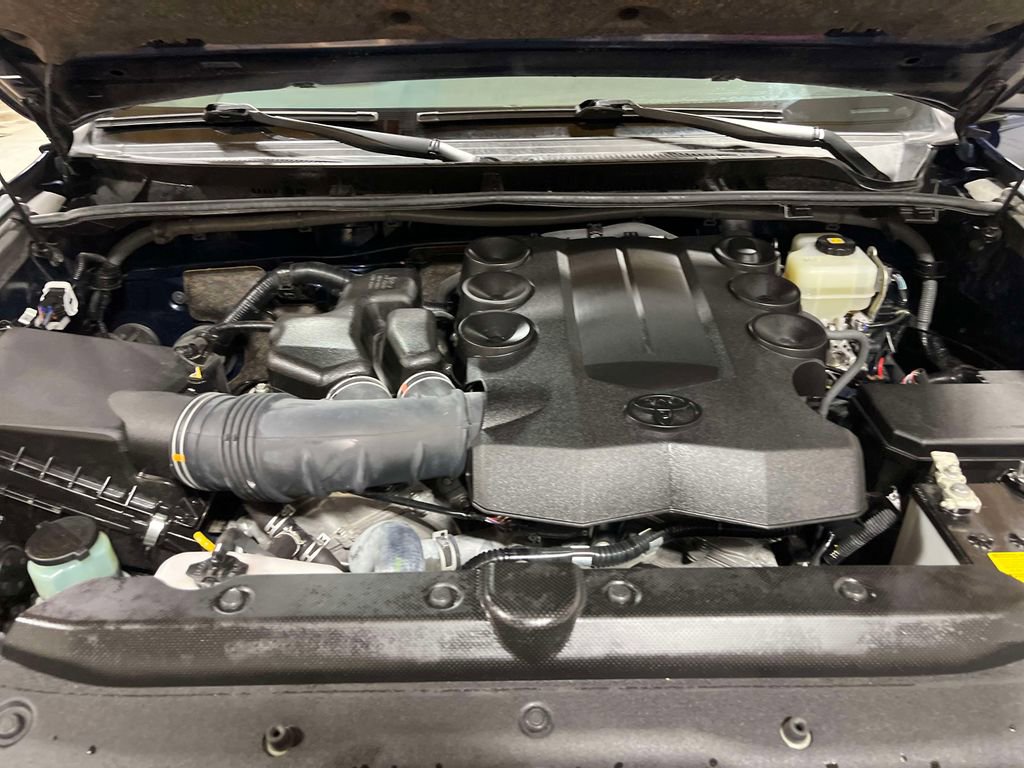 Used 2019 Toyota 4Runner Limited image 12