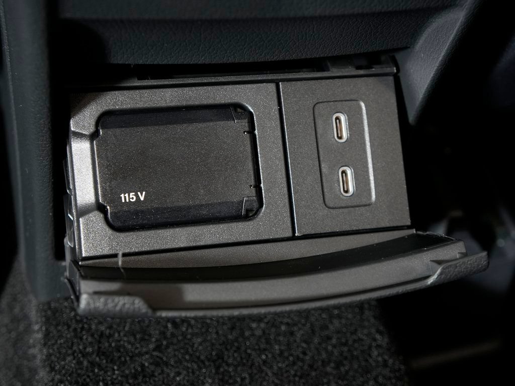 Certified 2026 Mercedes-Benz GLB 250 4MATIC image 30