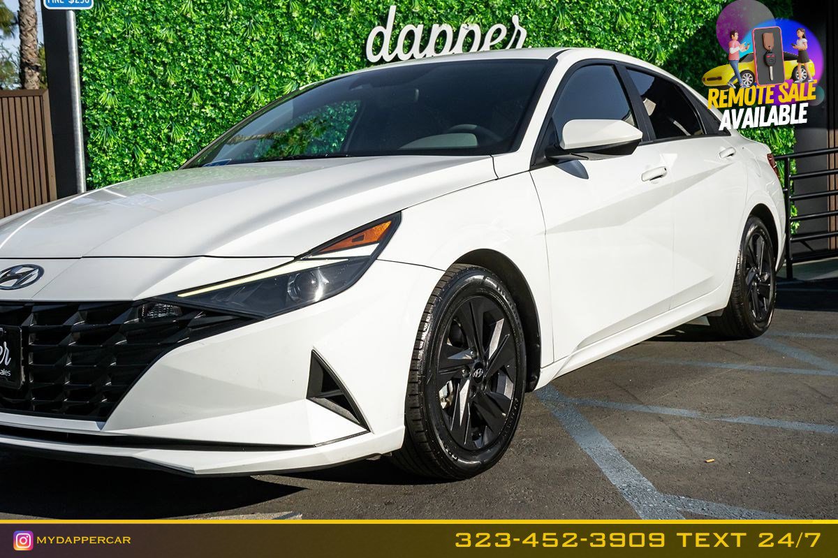 Used 2021 Hyundai Elantra Blue image 2