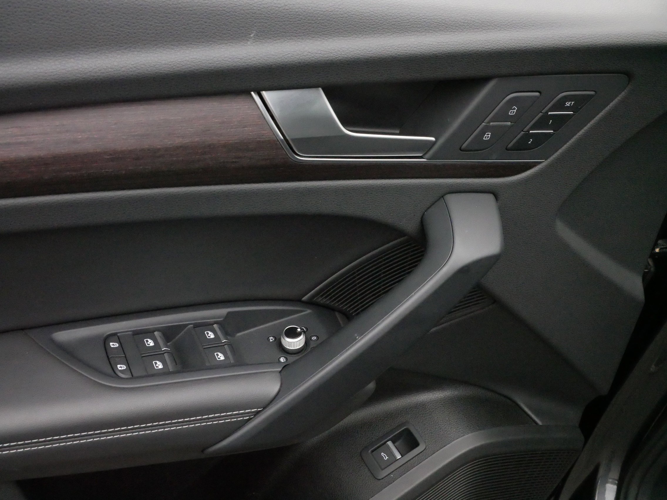 Used 2022 Audi Q5 2.0T Premium Plus image 19