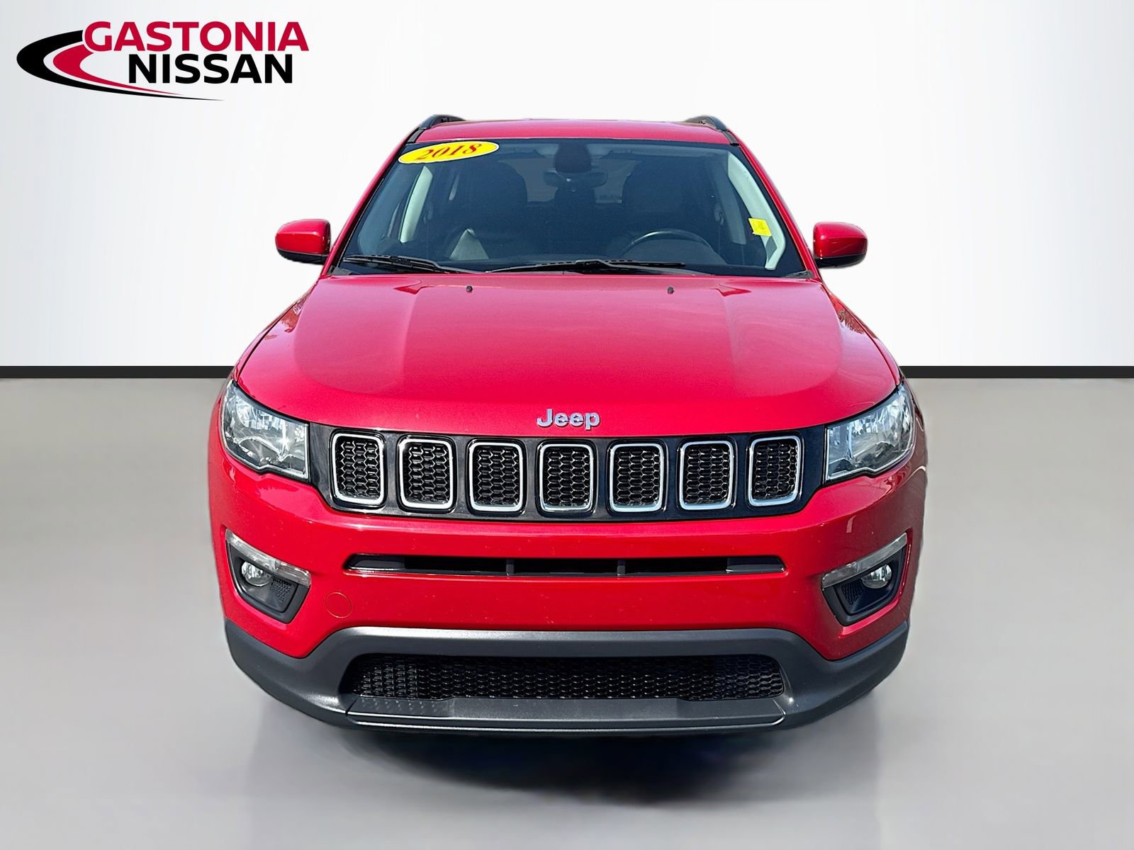 Used 2018 Jeep Compass Latitude video 2