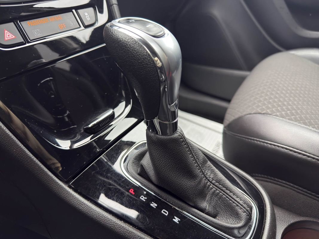 Used 2019 Buick Encore Preferred image 12