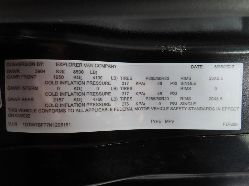 Used 2022 GMC Savana 2500 Extended w/ Enhanced Convenience Package image 60