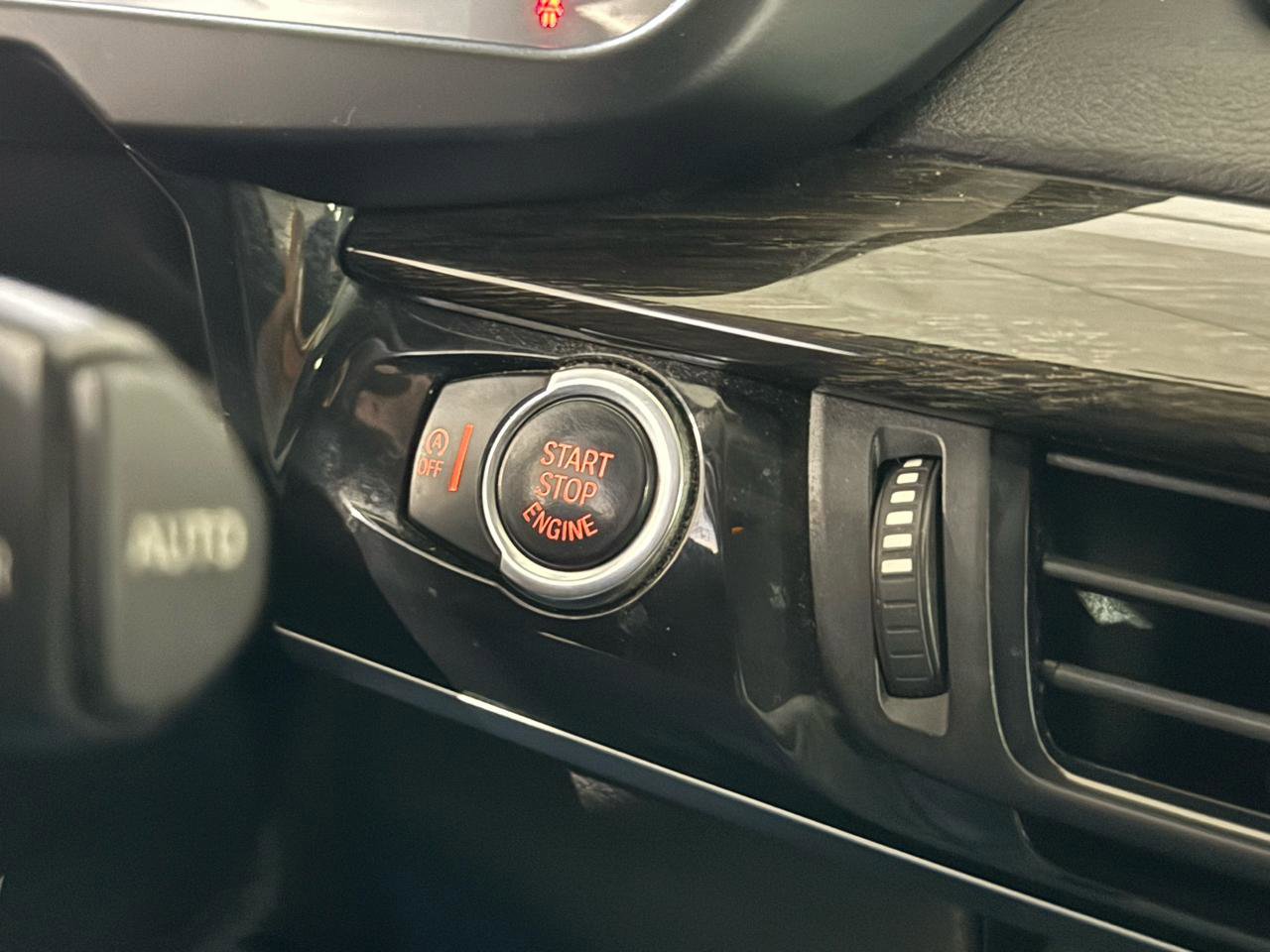 Used 2014 BMW X5 sDrive35i image 19