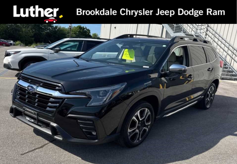 Used 2023 Subaru Ascent Limited w/ Technology Package