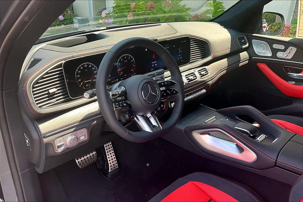 New 2026 Mercedes-Benz GLE 63 AMG S image 6
