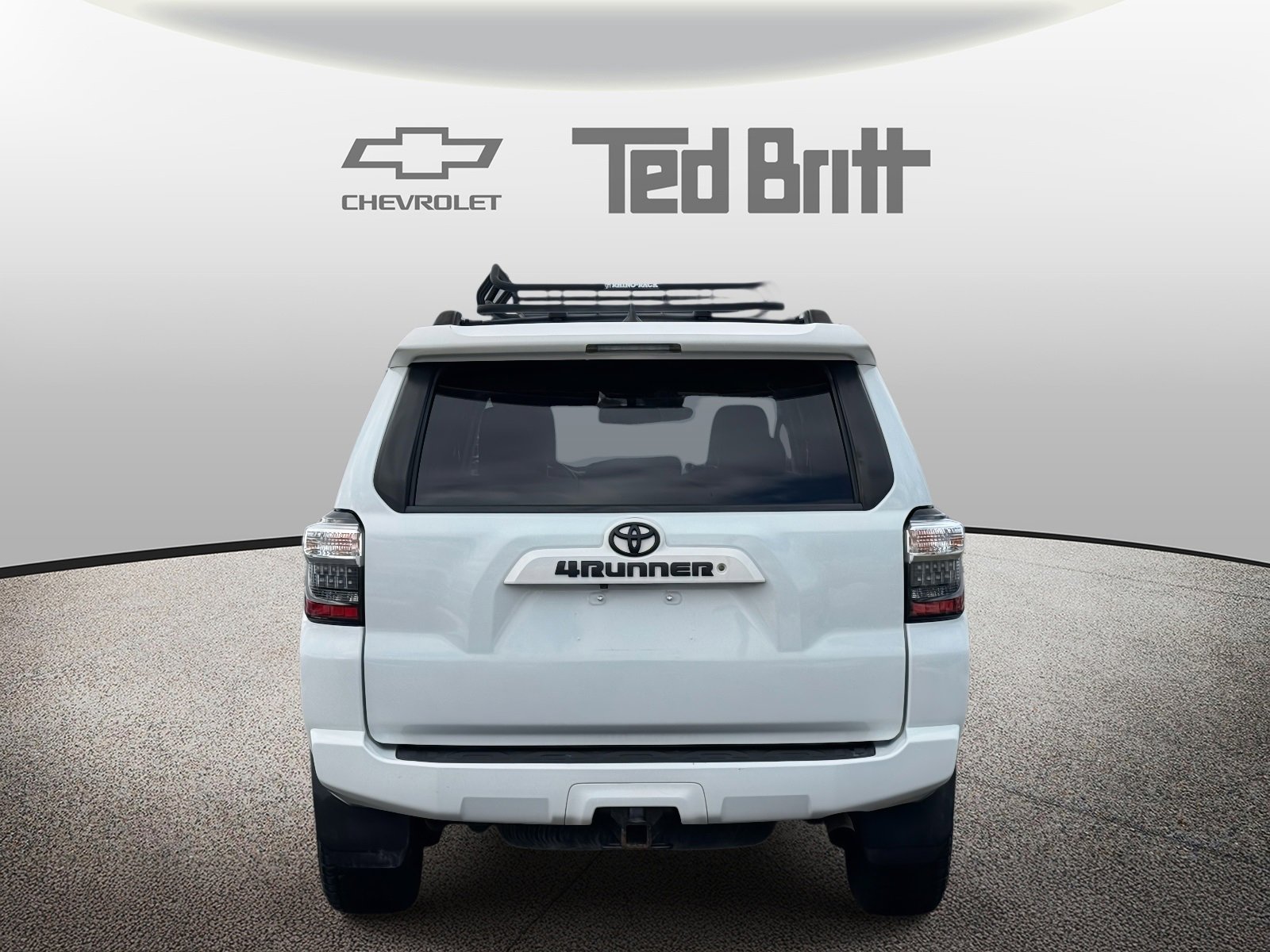 Used 2019 Toyota 4Runner SR5 Premium image 4