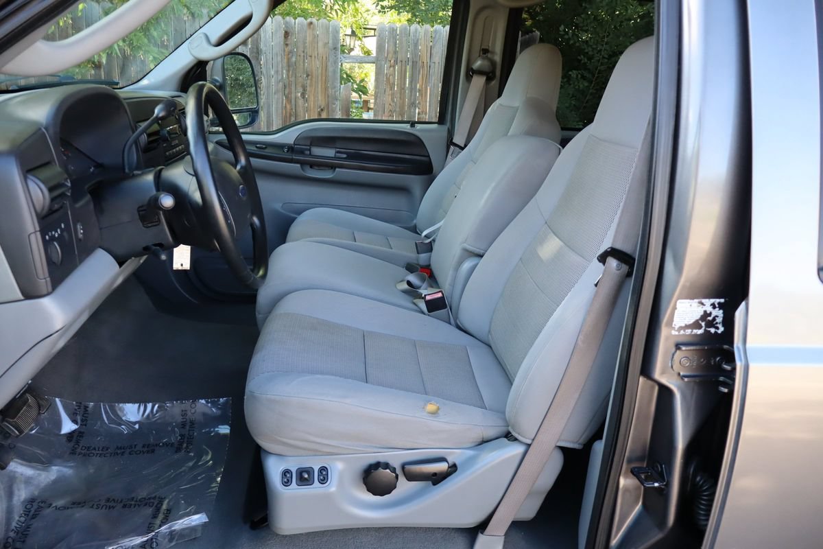 Used 2006 Ford F350 XLT AWD/4WD image 19