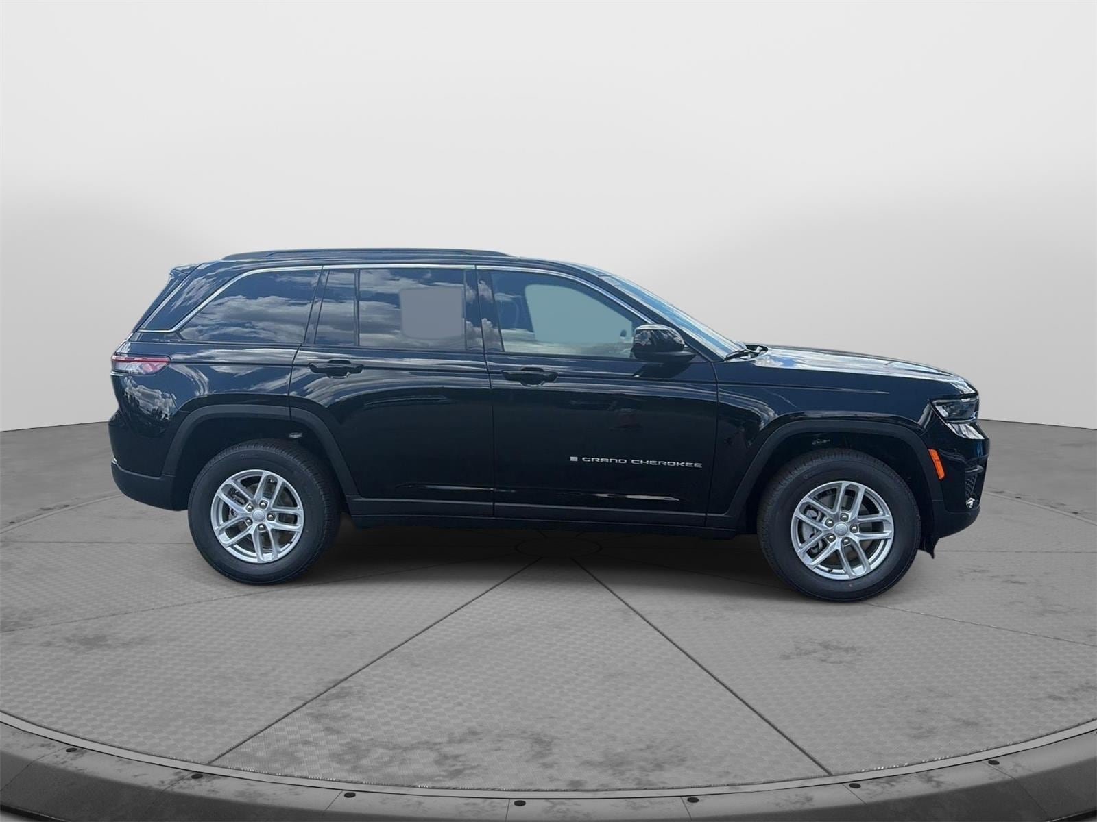 New 2026 Jeep Grand Cherokee Laredo X AWD/4WD image 6