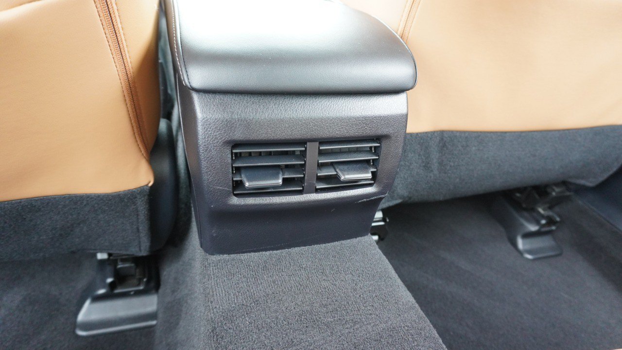 Used 2019 Lexus IS 300 w/ Premium Package RWD image 33