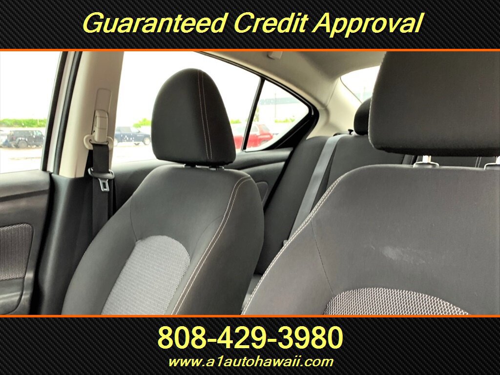 Used 2017 Nissan Versa SV FWD image 10
