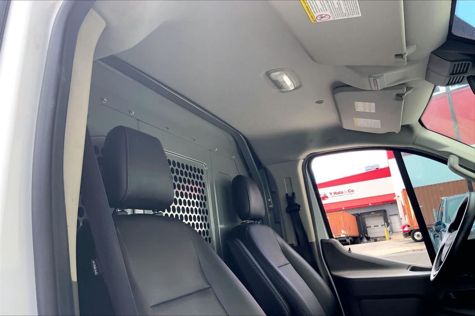 Used 2020 Ford Transit 150 Low Roof RWD image 29