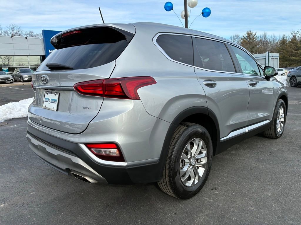Used 2020 Hyundai Santa Fe SE image 7