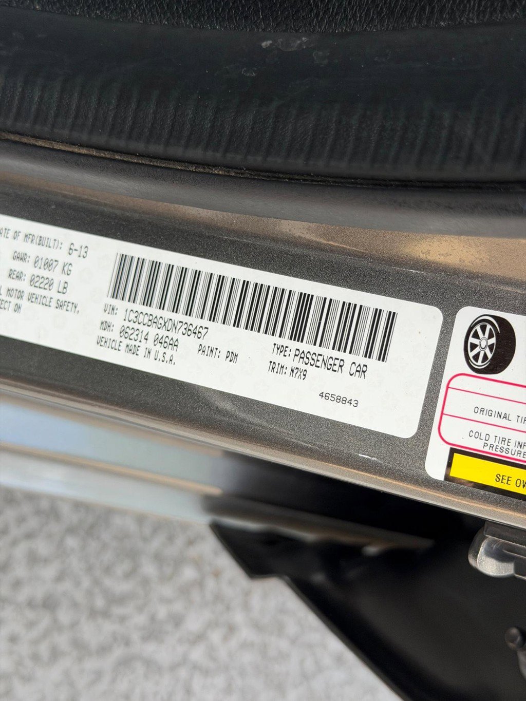 Used 2013 Chrysler 200 LX FWD image 22