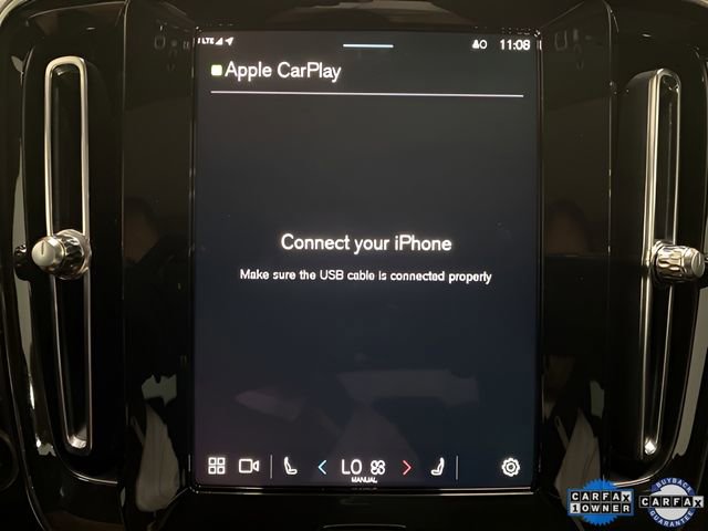 Used 2025 Volvo XC40 B5 Plus image 43