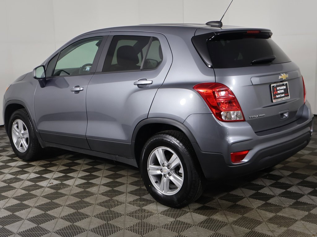 Used 2020 Chevrolet Trax LS w/ Tint and Cruise Package image 6
