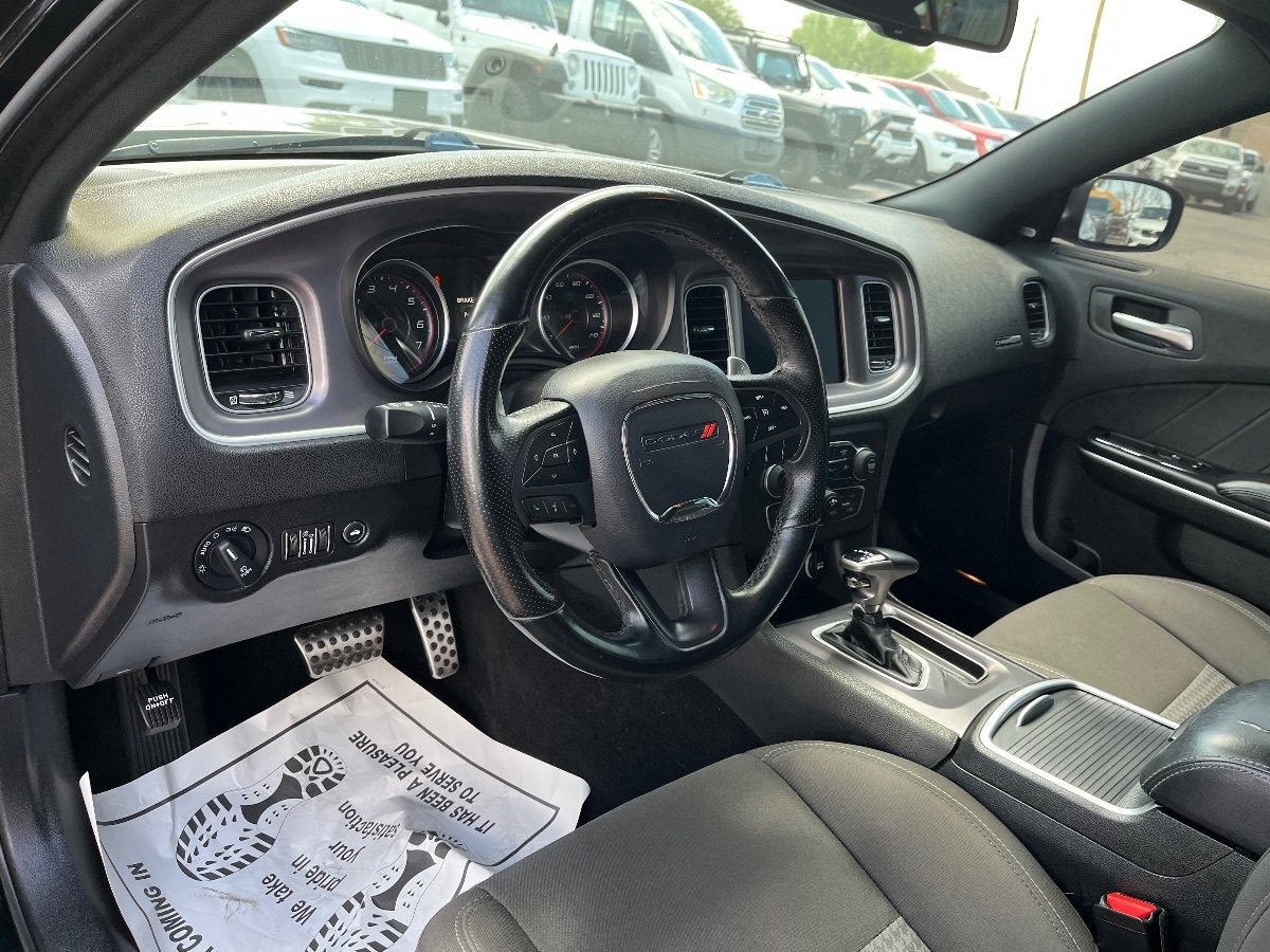 Used 2019 Dodge Charger GT w/ Performance Handling Group RWD image 23