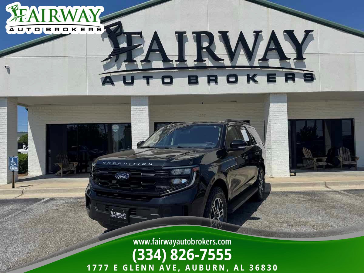Used 2025 Ford Expedition Active