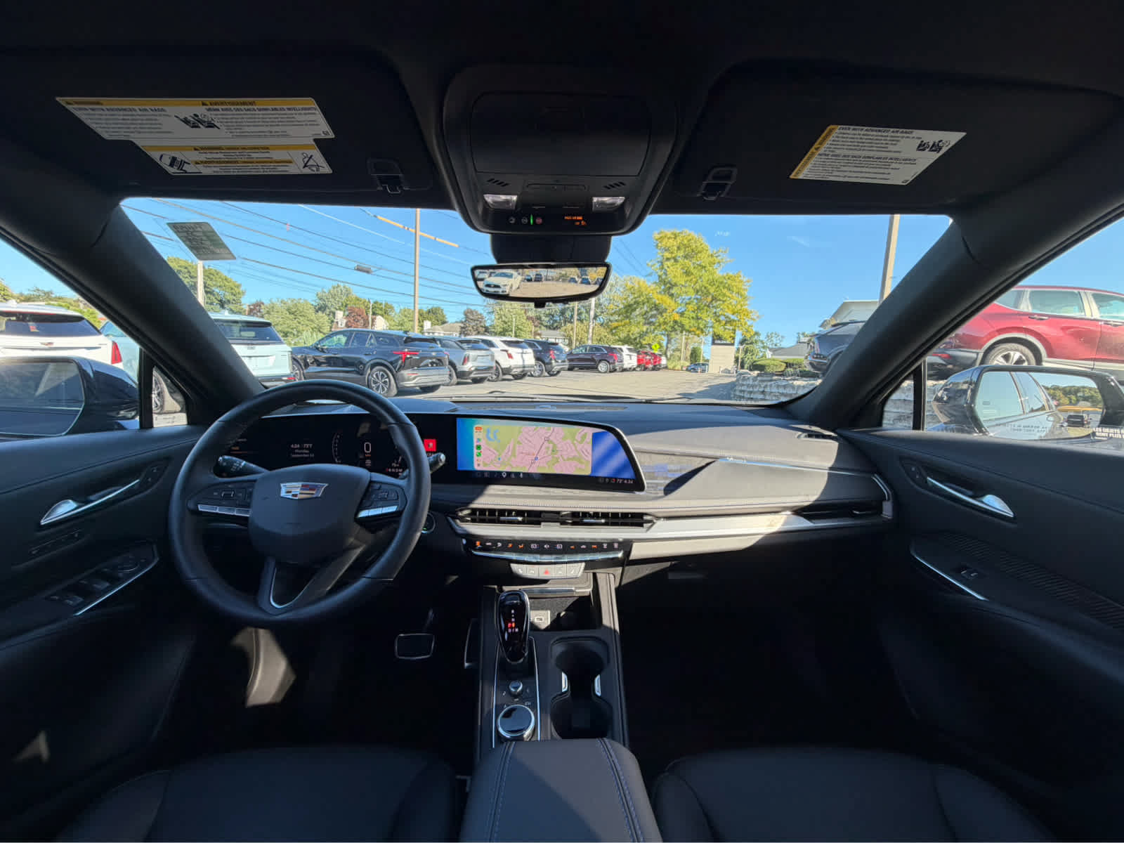 Used 2025 Cadillac XT4 Sport w/ Technology Package AWD/4WD image 14