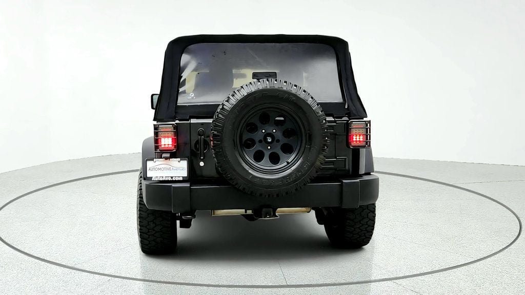 Used 2012 Jeep Wrangler Sport AWD/4WD image 6