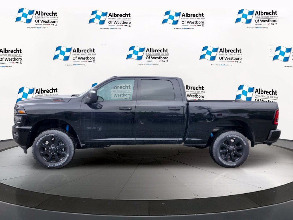 New 2026 RAM 2500 Big Horn AWD/4WD image 2