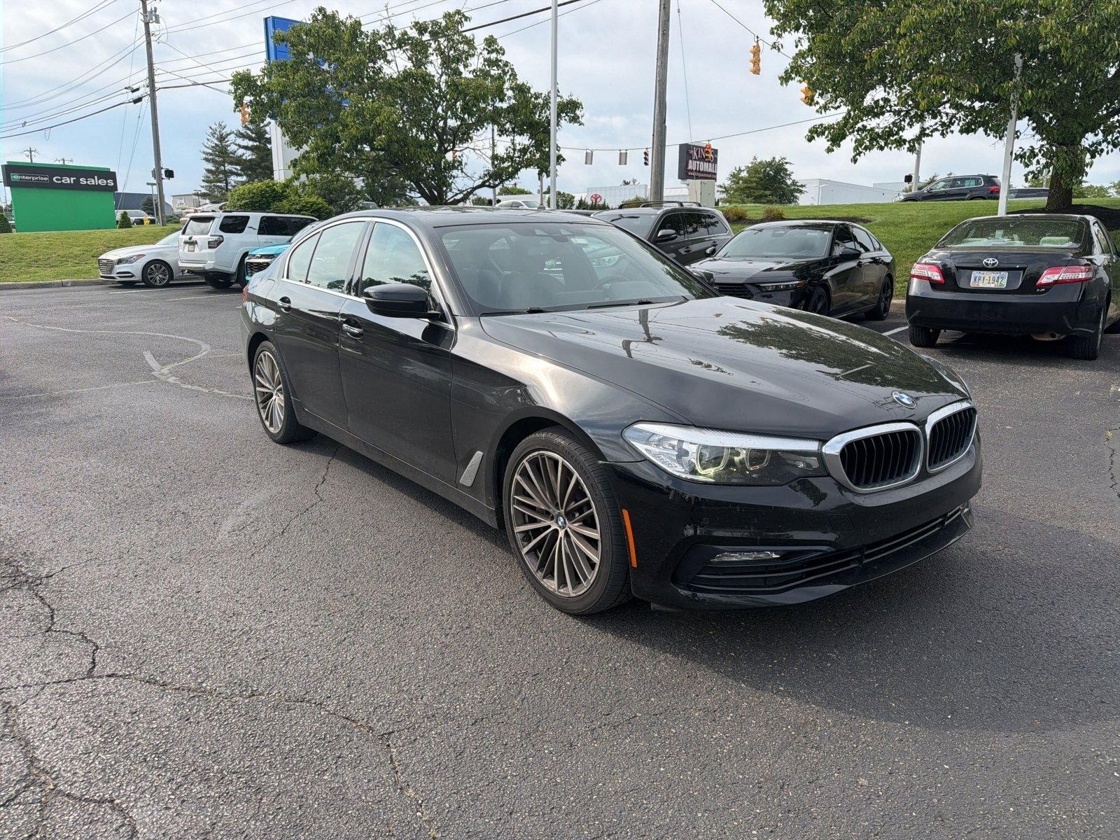 Used 2018 BMW 530i xDrive AWD/4WD image 25