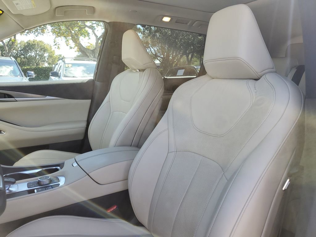 Used 2025 INFINITI QX60 Luxe image 22