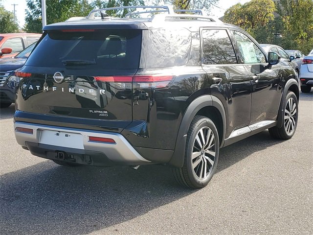 New 2025 Nissan Pathfinder Platinum w/ Cargo Package image 4