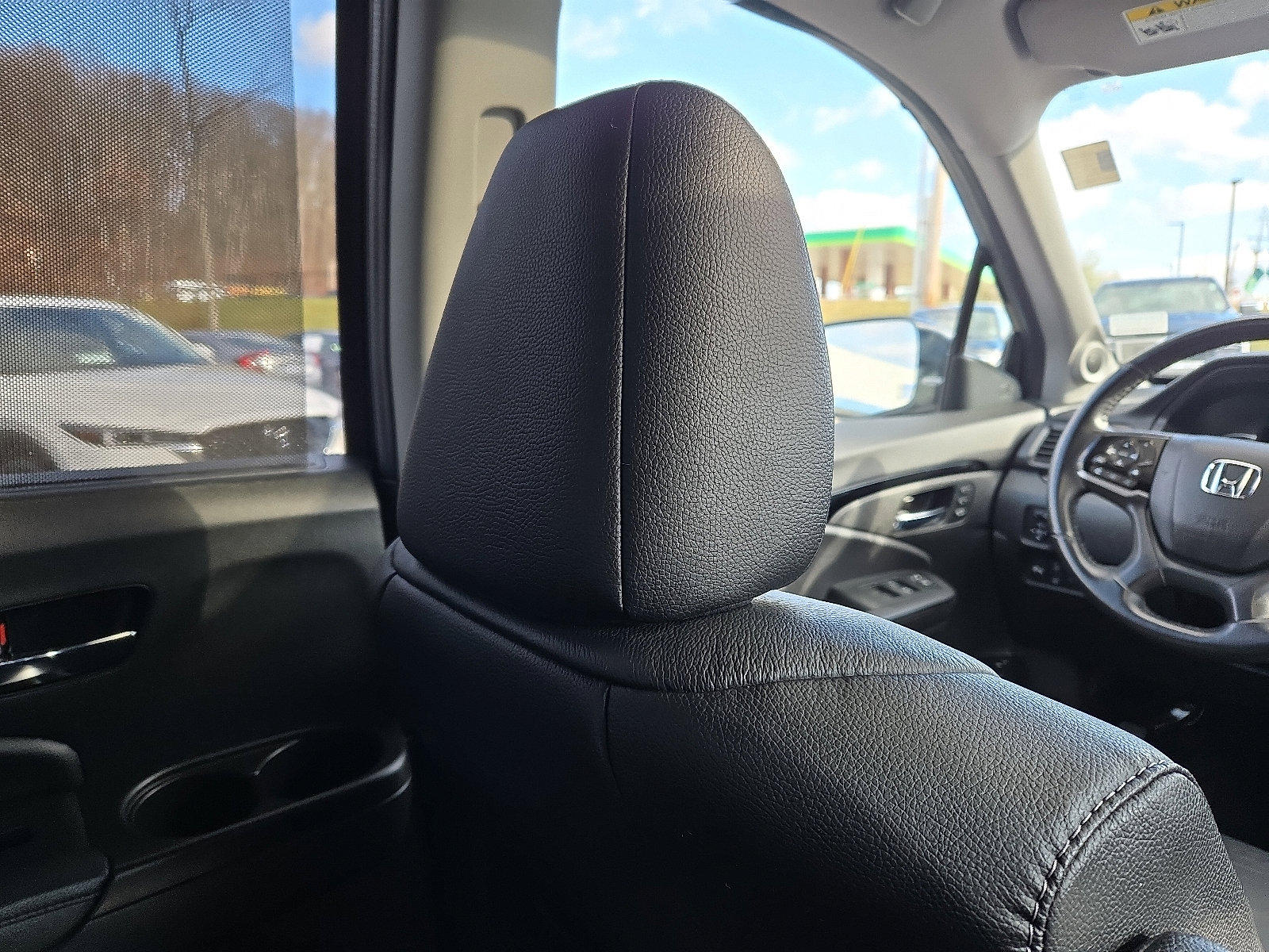 Certified 2022 Honda Pilot Touring image 13