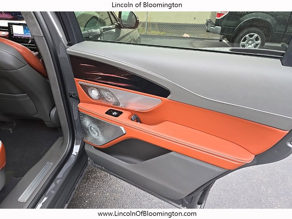 New 2024 Lincoln Nautilus Black Label w/ Jet Appearance Package (87T) image 50