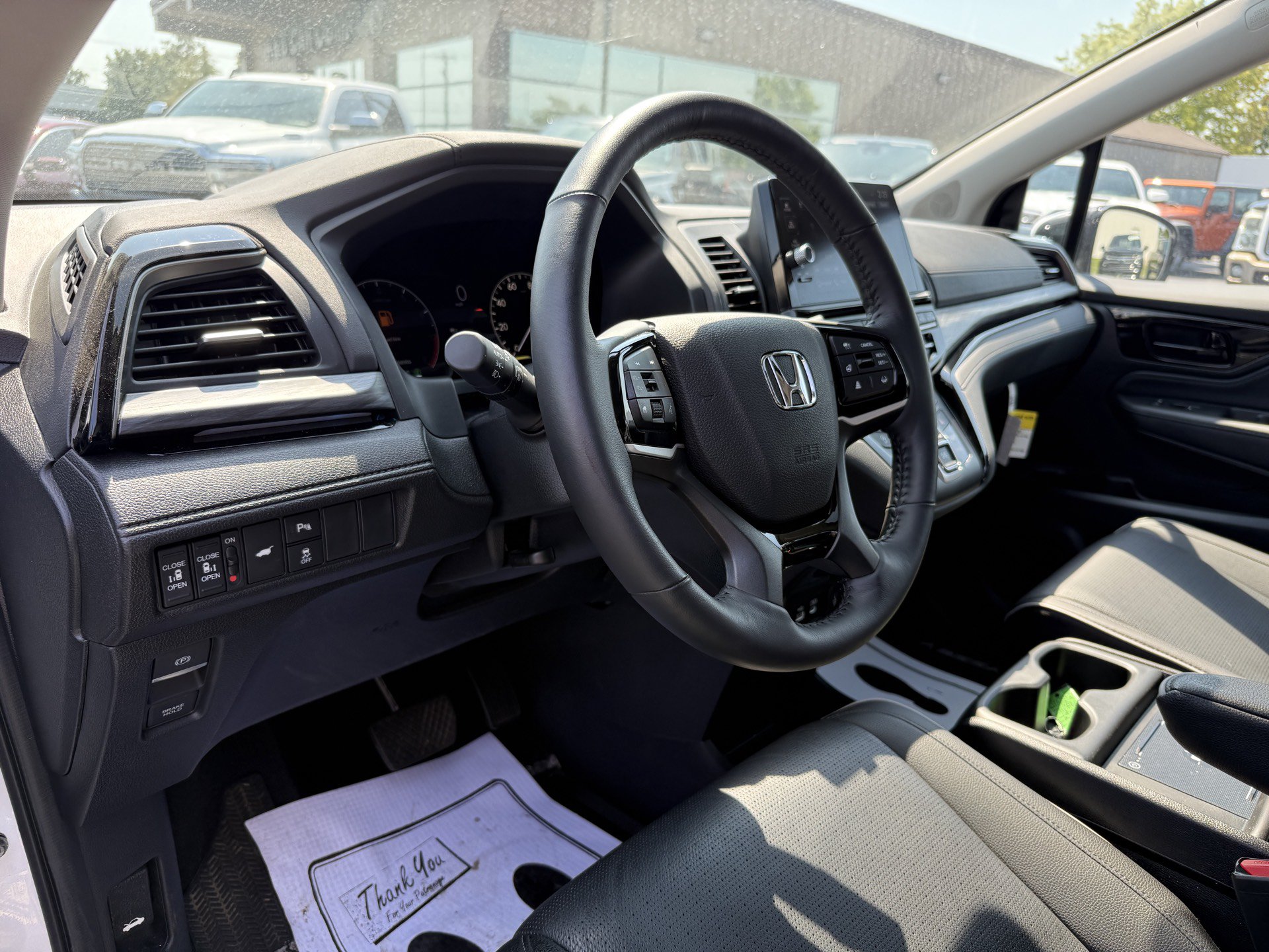 Used 2026 Honda Odyssey Elite image 19