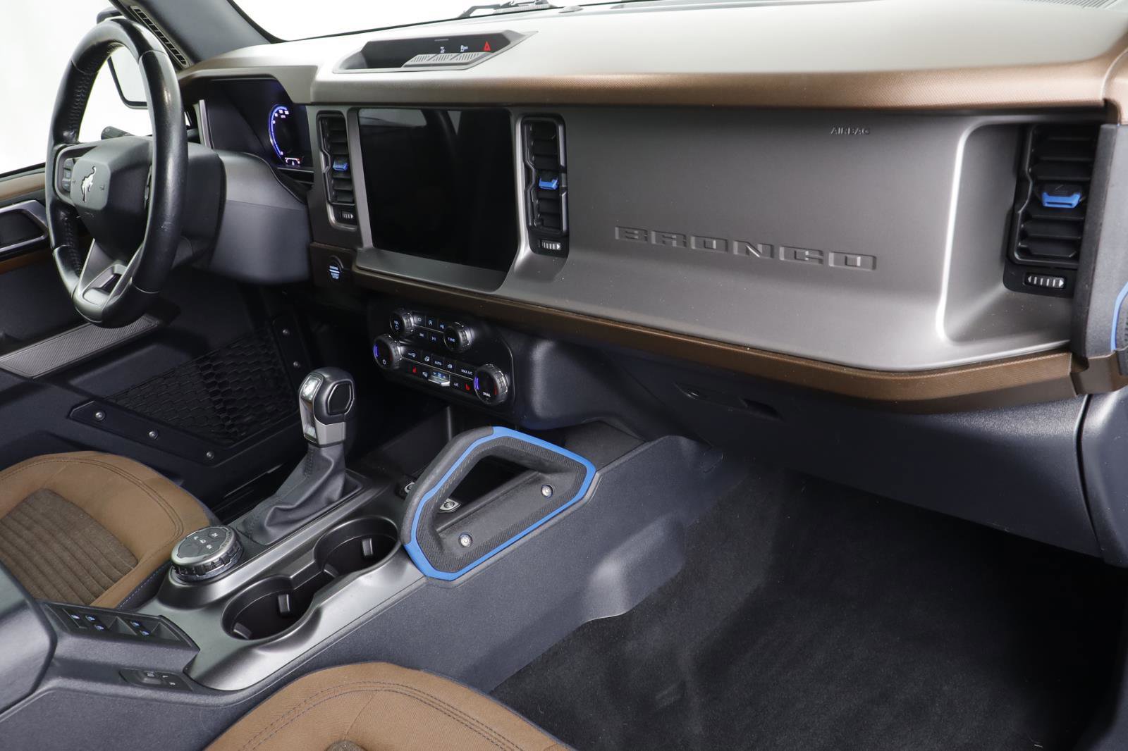 Used 2021 Ford Bronco Outer Banks image 23