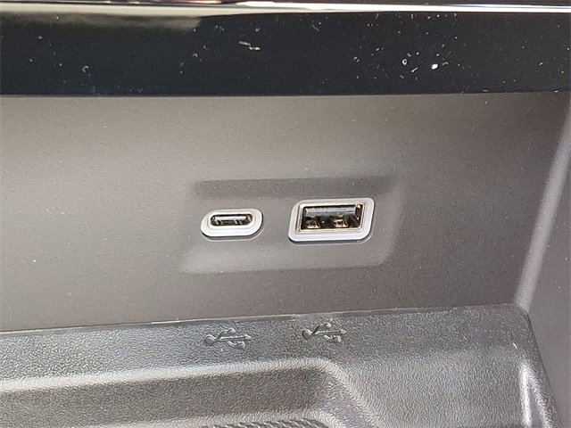 New 2026 GMC Yukon AT4 w/ AT4 Premium Plus Package image 16