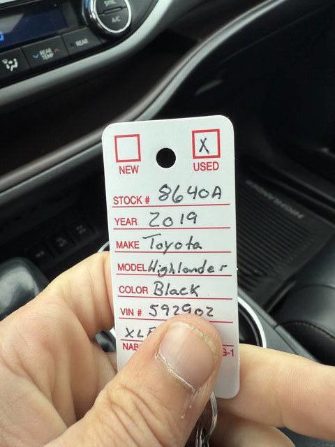 Used 2019 Toyota Highlander XLE image 13