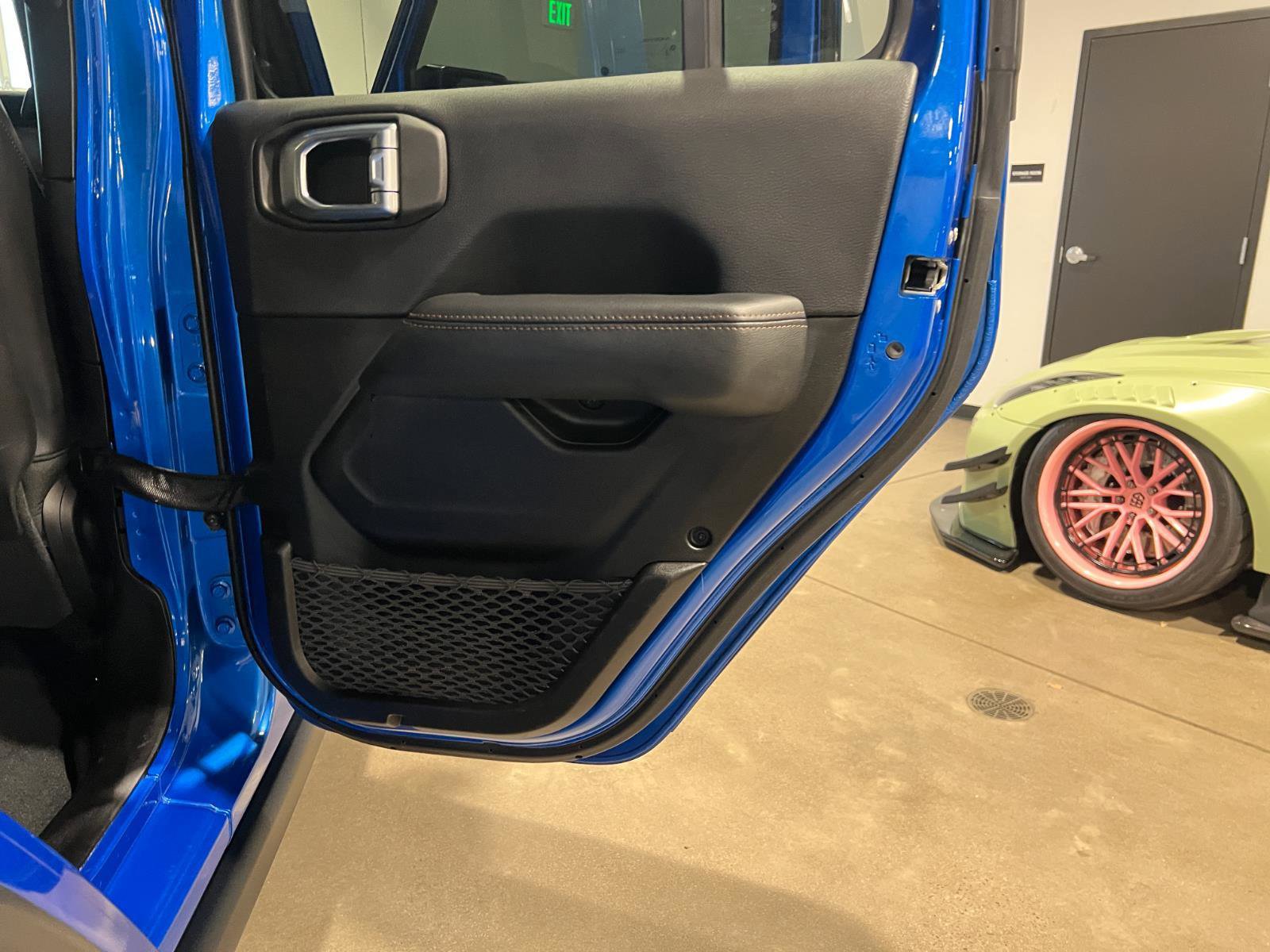 Used 2023 Jeep Wrangler Unlimited Rubicon 392 w/ Trailer Tow Package image 32