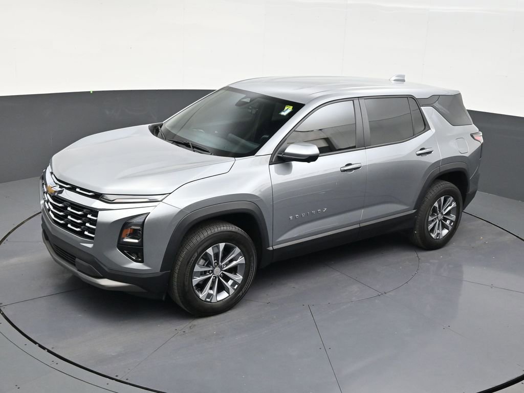 Used 2025 Chevrolet Equinox LT w/ Safety and Technology Package image 13