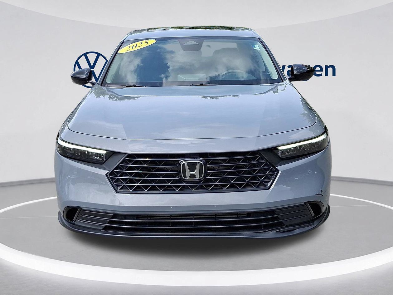 Used 2025 Honda Accord SE image 2