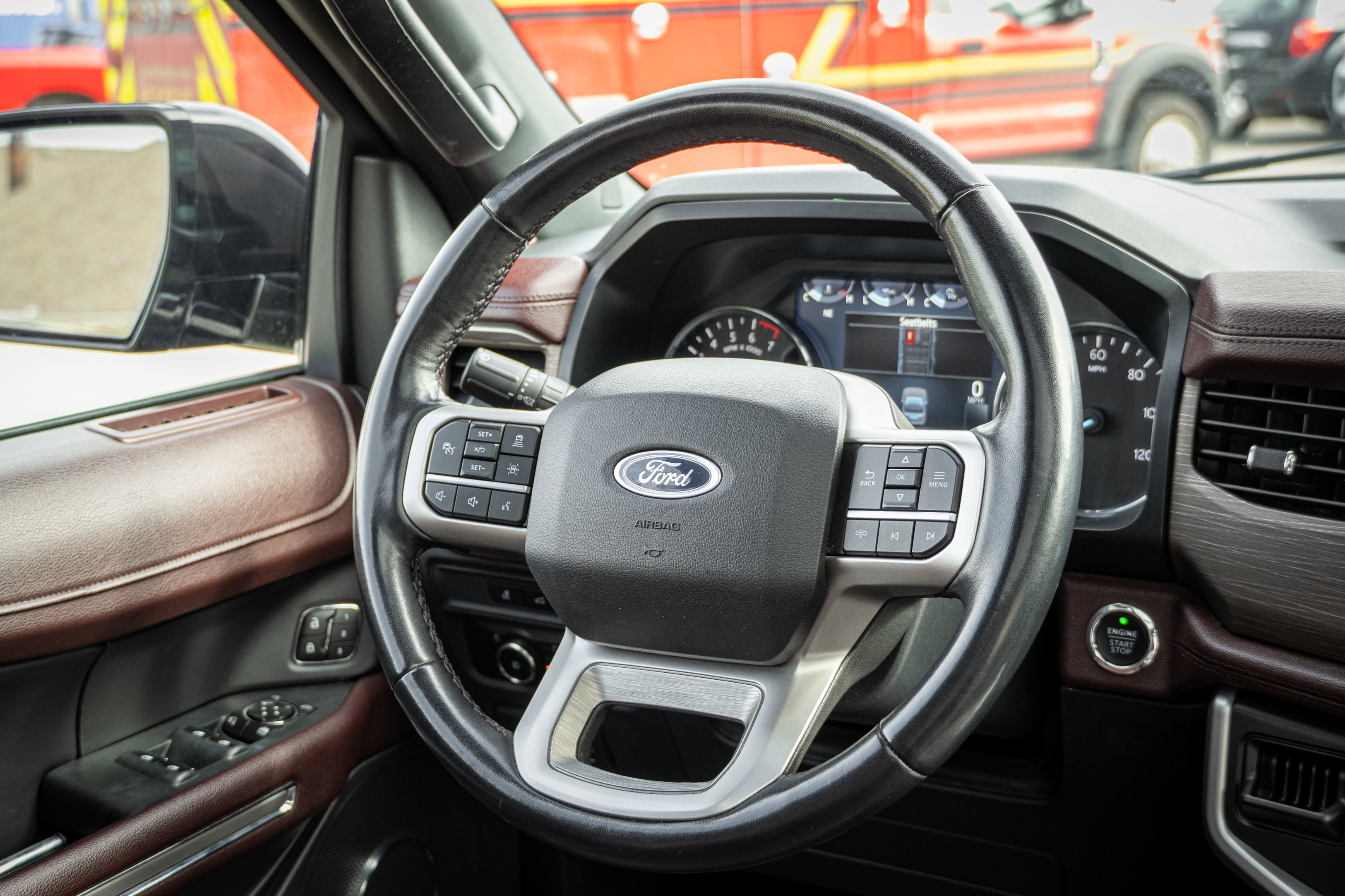 Used 2023 Ford Expedition Max Limited image 34