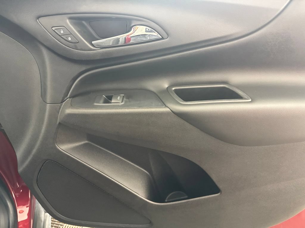 Used 2018 Chevrolet Equinox LT FWD image 21