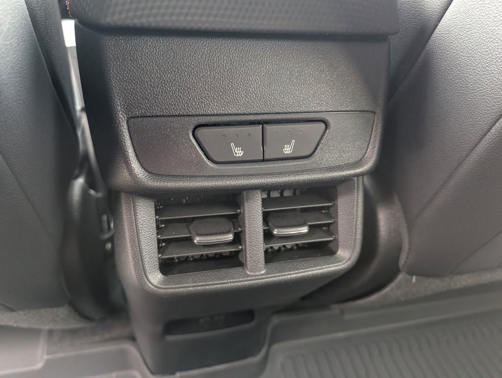 New 2026 Chevrolet Equinox RS w/ Convenience Package III image 32