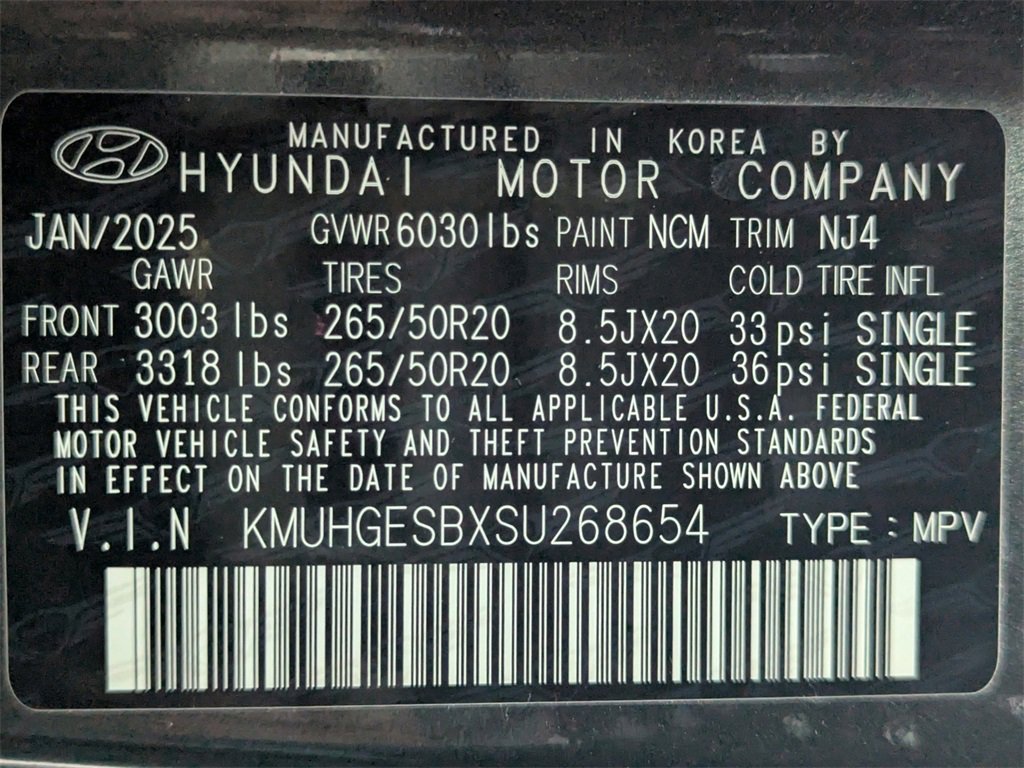 Used 2025 Genesis GV80 2.5T Select image 29