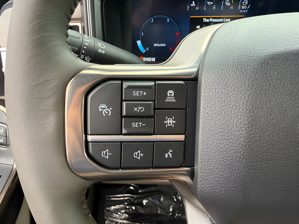 New 2026 Ford F350 Platinum w/ Platinum Plus Package AWD/4WD image 22