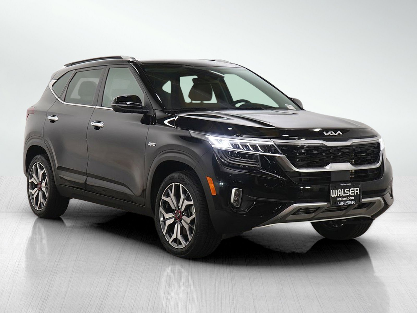 Used 2023 Kia Seltos SX w/ SX Sunroof Package image 7