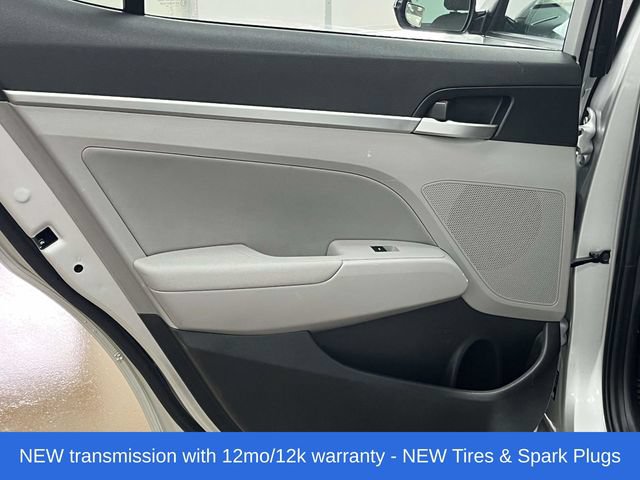 Used 2020 Hyundai Elantra SEL FWD image 17
